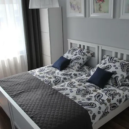 Margaret Apartment *
